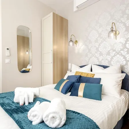 Les Jardins De Basfroi Paříž